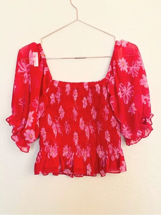 WAYF Pink Red Crop Top Ruched Feminine Coquette Going Out Top S - Picture 5 of 7